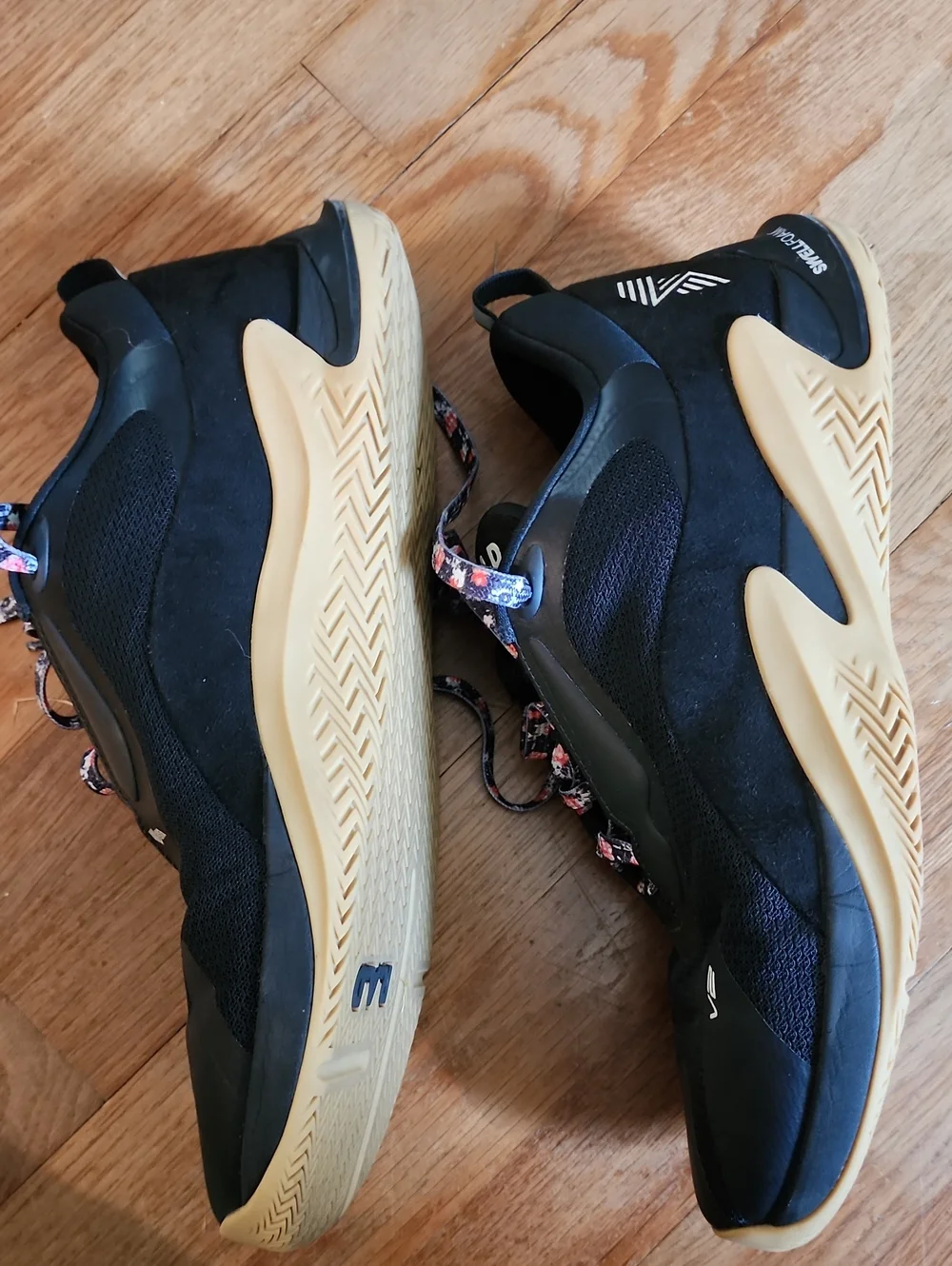 R.A.D. One V2 Trainer Size 13